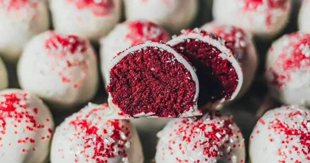 Red Velvet Cake Pops Recipe