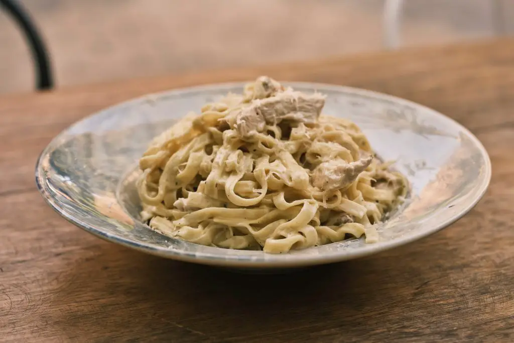 How to Cook Chicken Alfredo