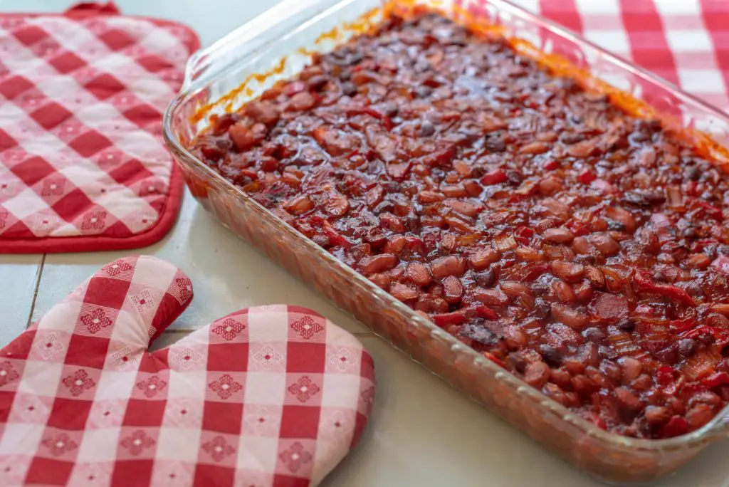 Baked Beans with Hamburger and Bacon Recipe