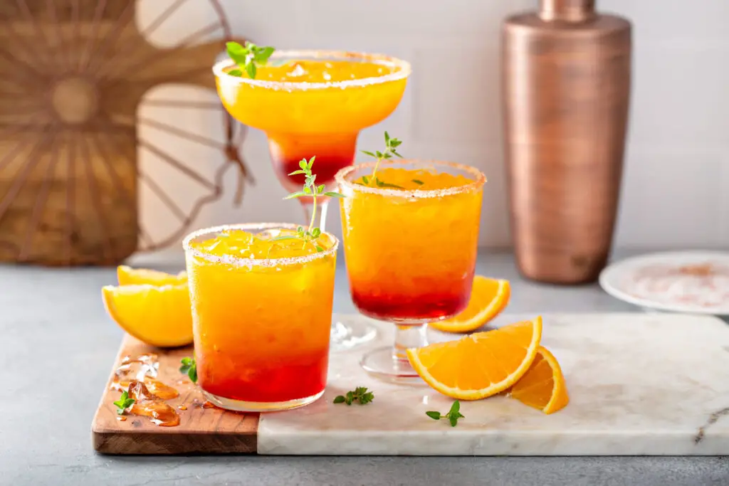 What to Mix with Tequila (2 Ingredient Drinks!)