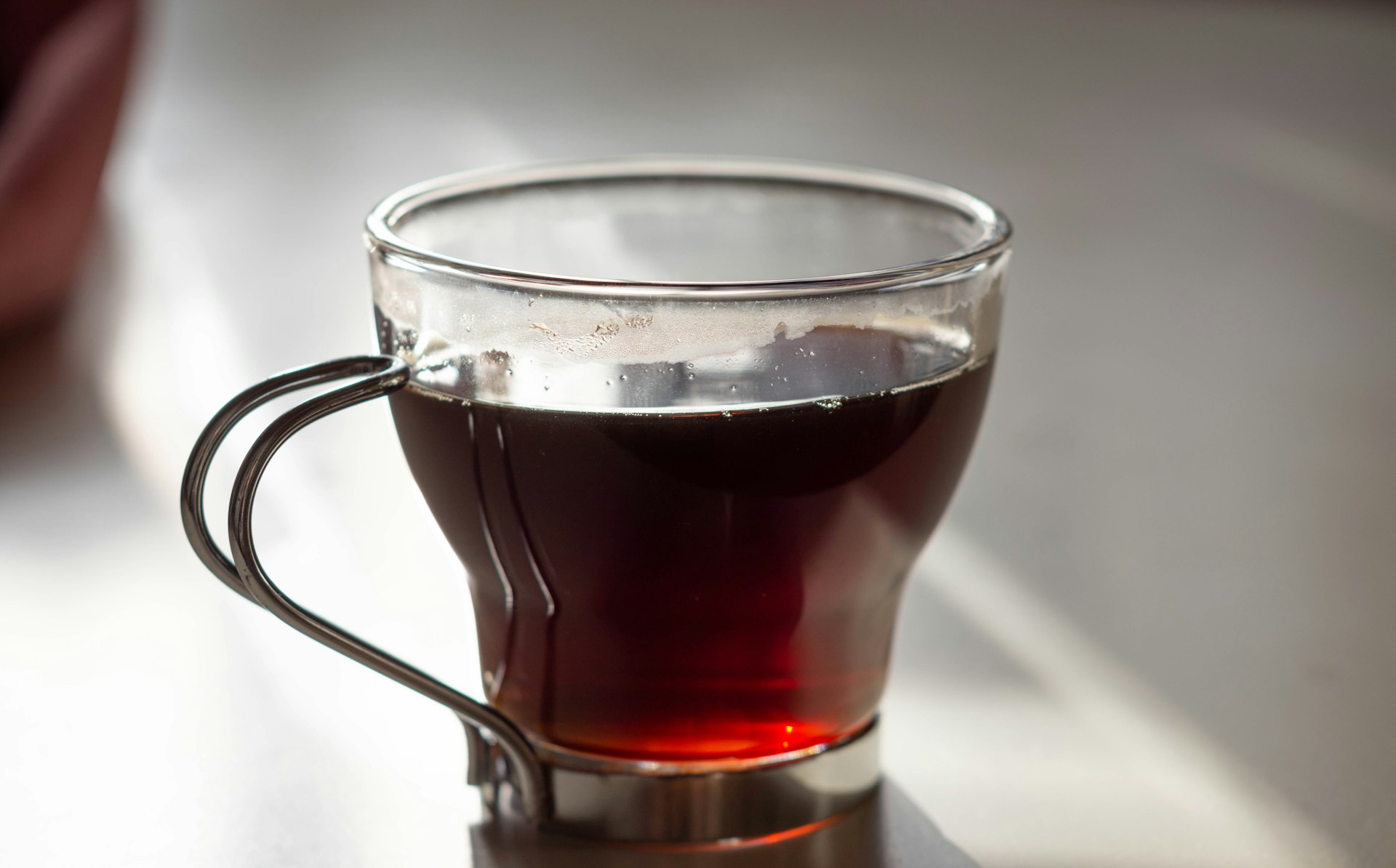 Why Does Black Tea have More Caffeine?