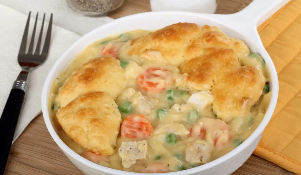 Chicken and Biscuits Casserole Recipes