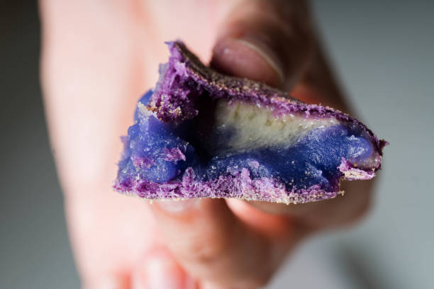 Easy Filipino Desserts 4 istockphoto 1211340139 612x612 1