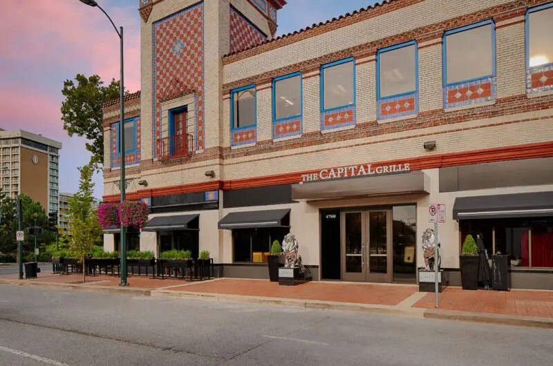 Best Places to Eat Dinner around/near the Plaza in KC - Missouri