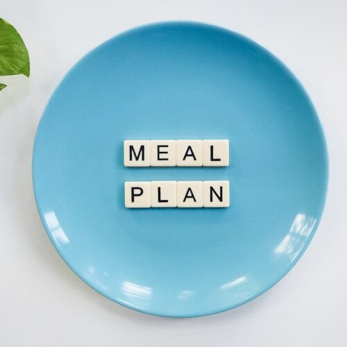 How to Meal Plan Like a Pro (With Free Printable Planner)