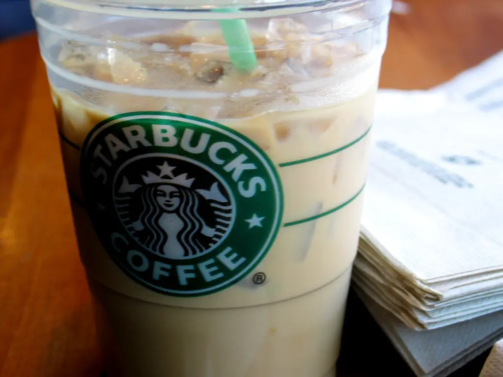 Vanilla Iced Coffee Recipes The Foodie Diary 126786971 Ae6c89412d B