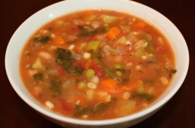 Homemade Vegetable Soup Recipe
