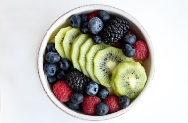 10 Superfoods That Boost Your Immune System (And How to Use Them)