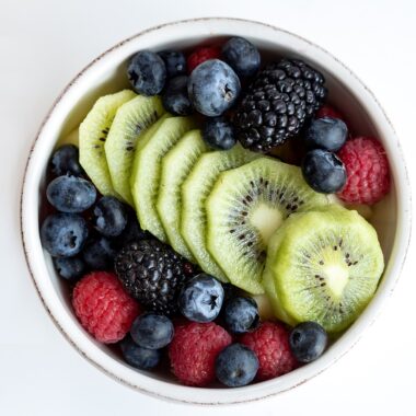 10 Superfoods That Boost Your Immune System (And How to Use Them)