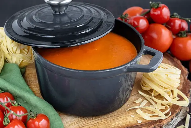 Top 10 Best Soup Recipes Ever 3 tomato sauce 8031137 640