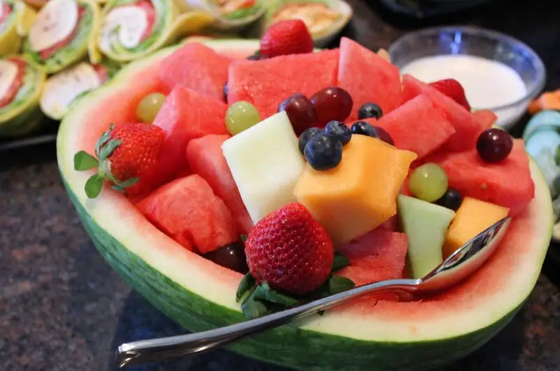 Fruitarian Diet: Benefits, Drawbacks, and What’s on the Menu