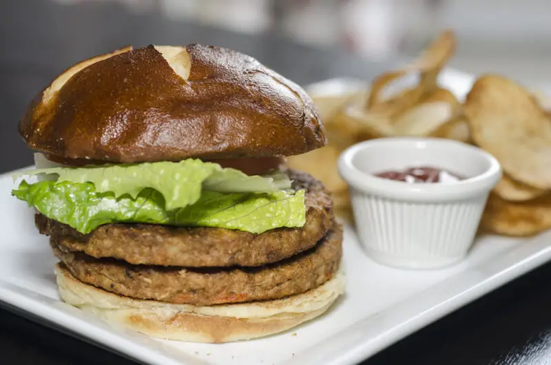 The Ultimate Veggie Burger Recipe: A Plant-Based Delight