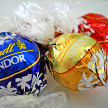 Lindt Lindor Chocolate Balls: A Comprehensive Review