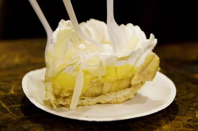 Vegan Banana Cream Pie: A Creamy, Dreamy, Plant-Based Delight