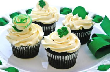 St. Patrick's Day Themed Cupcakes Recipe: A Festive Treat to Celebrate the Luck of the Irish