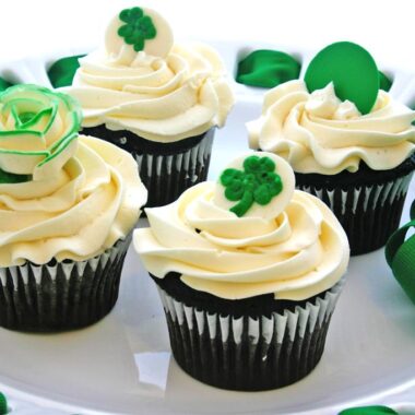 St. Patrick's Day Themed Cupcakes Recipe: A Festive Treat to Celebrate the Luck of the Irish