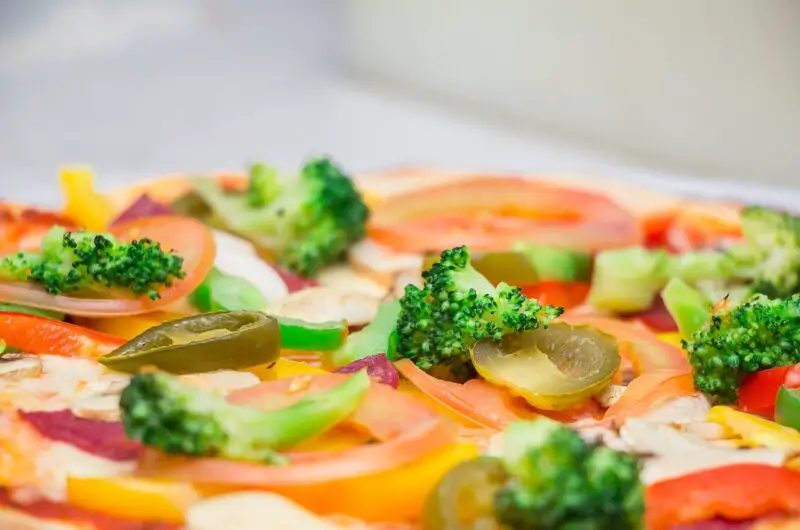 The Best Keto Pizza Recipe: A Low-Carb Delight for Pizza Lovers