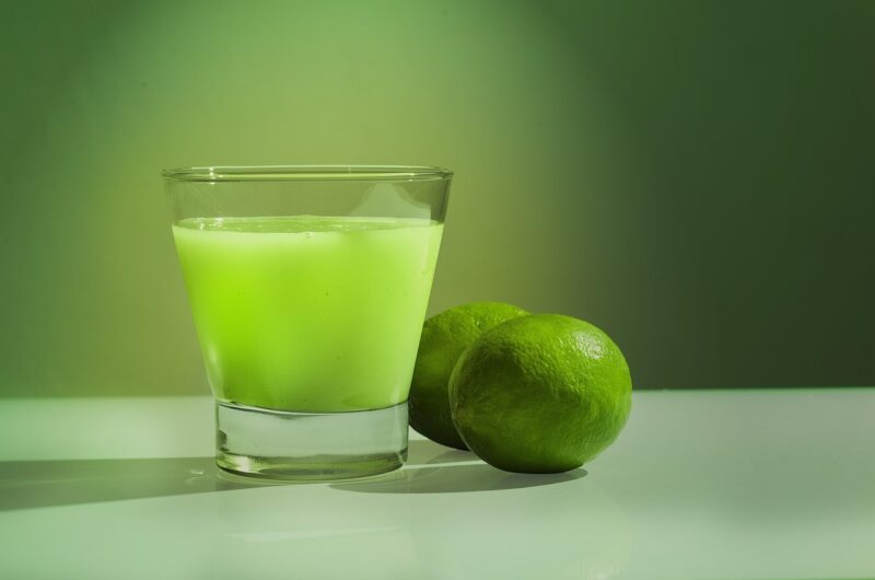 15 Refreshing Summer Drinks to Cool You Down