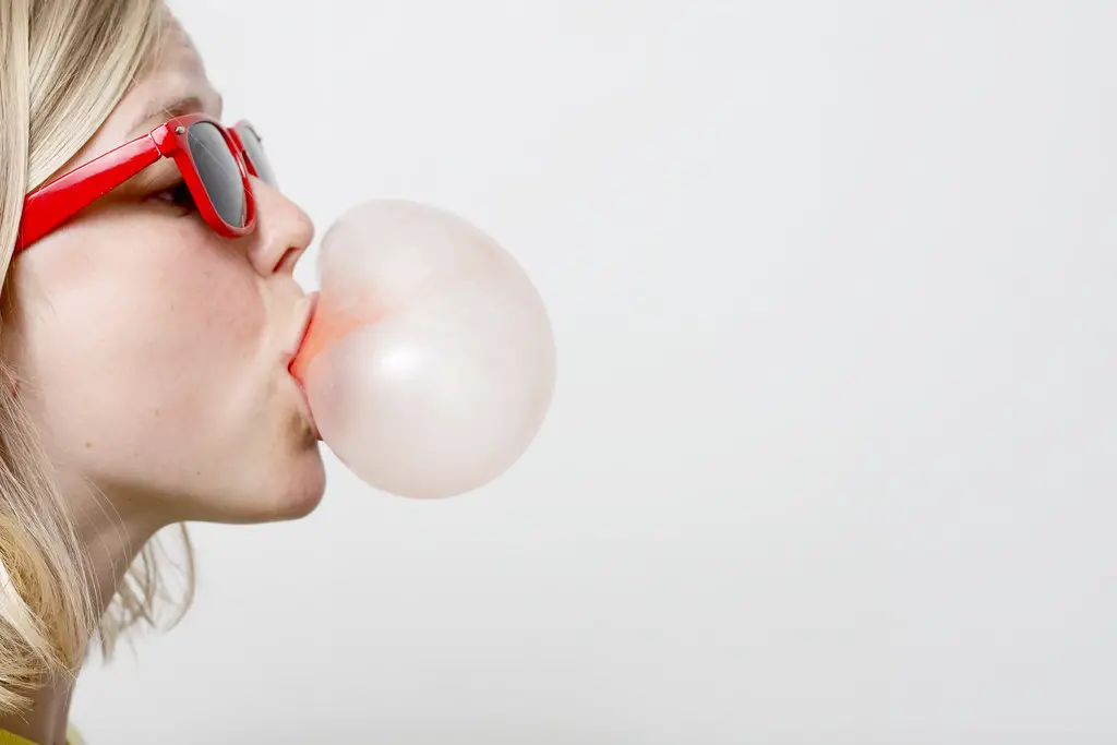 What gum has no microplastics?