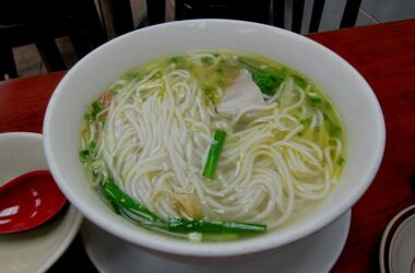 Yunnan Rice Noodle Soup Recipe