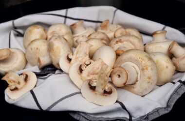 15 Popular Mushroom Varieties and the Best Ways to Cook Them
